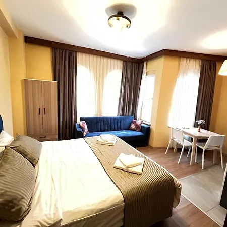 Taksim Stella فندق